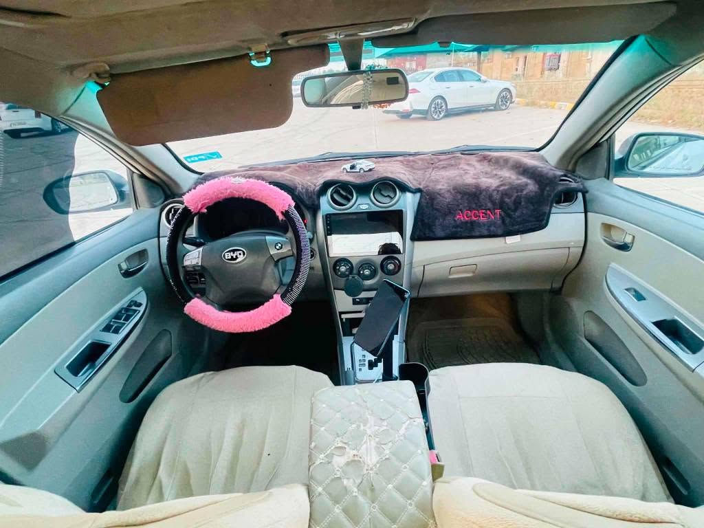 BYDرقم سنويه جديد بيطا قه بنزين بي طيارات جديد محرك كير كرولا صبوغ مكفول معجون صبوغ، شويه بي بارد بصمه   باب و صندوق سليت كير اوتو *********** كركوك, العراق
