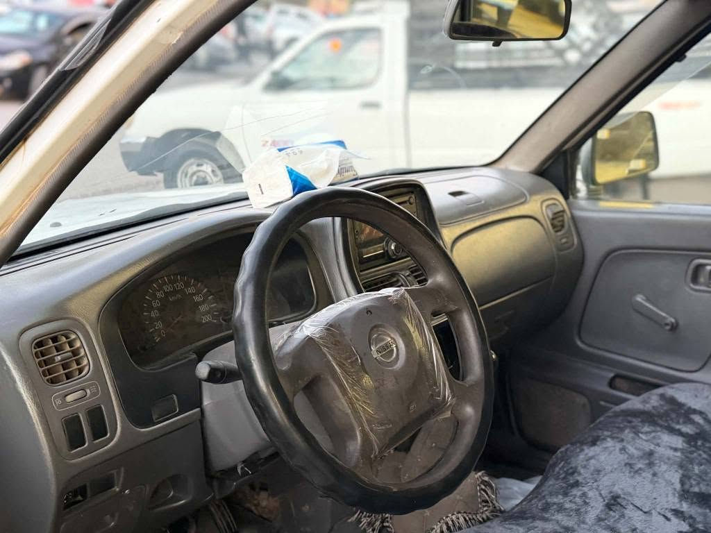 نیسان 2006 
سحر 84
سەیارەکی زۆرمەز بوتە چوار تایەو ویلی لۆکی لە ژێرە گێرو مەکینەو تەقەو رەقەو تەبریتەکەشی بەشەرتە دەعموو لێدان و وەرگەراویش بشەرتە 3پارچەی پەمە  
بۆزانیاری زیاتر پەیوەندی بەو ژمارانەی خوارەوە بکەن شوێن کۆیە پێشانگای وەستا ڕێبین لەخزمەت داین🌹🌹🌹
***********
*********** السليمانية, العراق
