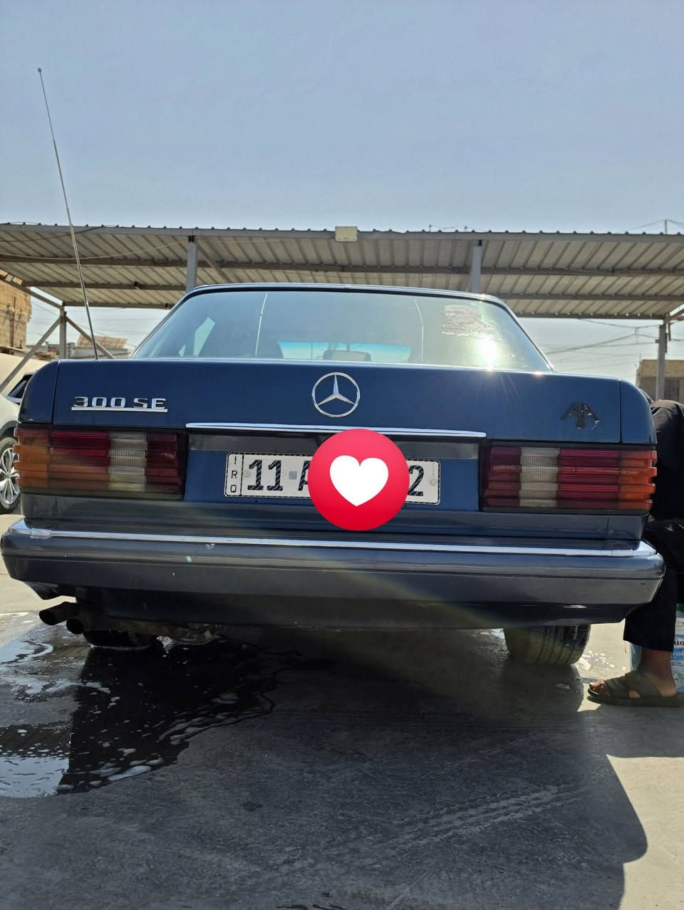 السلام عليكم....
مرسيدس 300SE جامبو 1986 — للبيع

🚘 Mercedes-Benz 300SE Jumbo
📅 موديل 1986
⚙️ 6 سلندر – أوتوماتيك
📍 كربلاء
✨ سيارة نظيفة ومرتبة جدًا بالنسبة لعمرها
🔧 المكينة والكير بحالة جيدة ونظيفات
⛽ منظومة الوقود مخدومة بالكامل
🔩 البلكات والبخاخات ومنظومة الوقود مصلحة
🛋️ الداخلية نظيفة ومرتبة
🎨 لون أزرق ملكي جميل
✨ الكروم والواجهة بحالة جيدة
🛞 إطارات جيدة
📊 ممشى تقريبًا 270 ألف كم
السيارة لأهلها وما تحتاج صرف كبير، والفحص للجادين.
💰 السعر: 10,500,000 دينار عراقي قابل للتفاوض بالمعقول
📞 للجادين فقط ***********
ملاحظة: رجاءً لا تتصل للمزايدة أو البخس، السيارة تنباع بسعرها المناسب.

