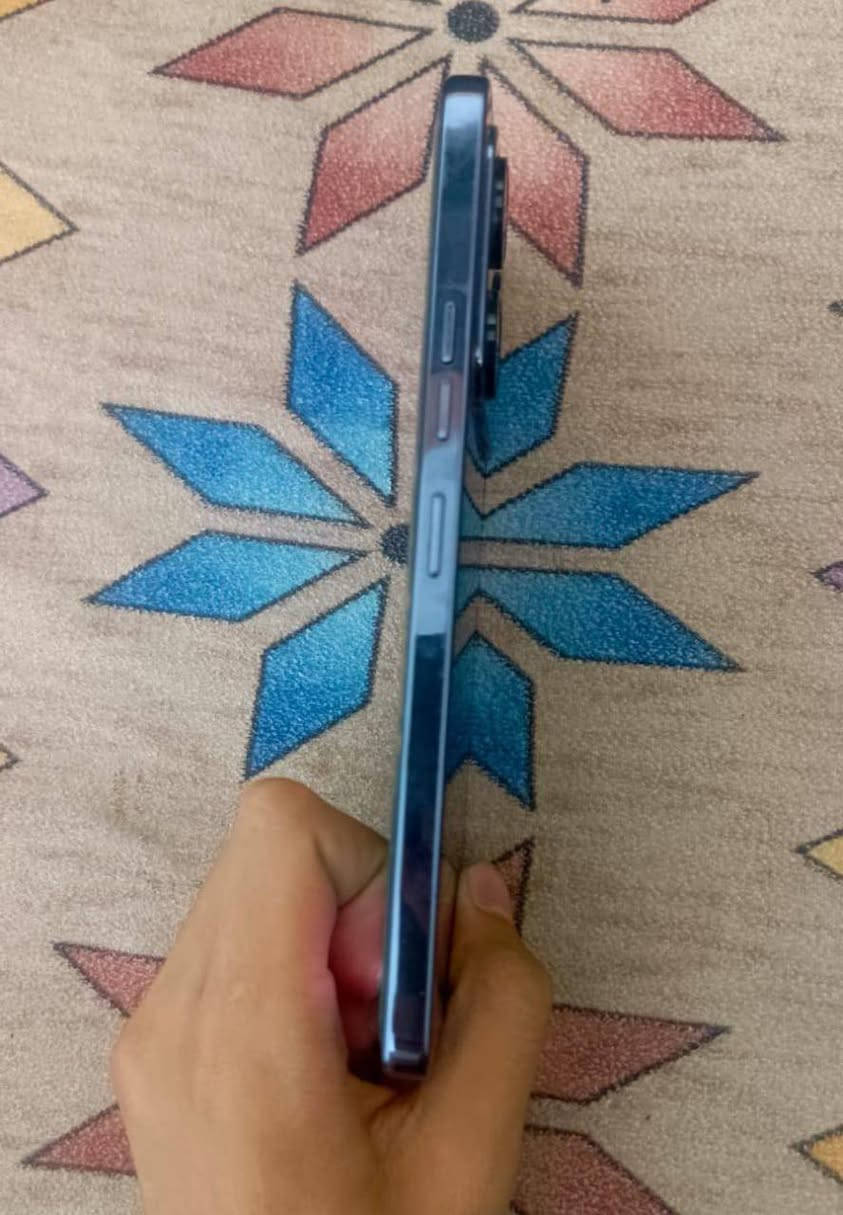 السلام عليكم جهاز TECNO POVA 6 Pro 5G مستعمل  للبيع نضيف مابي عطل غراضة كاملة 
 70 واط 
سعرة 210 وبي مجاب 
مكان بغداد
 الاستفسار ***********
