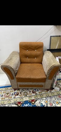 كرسي • للبيع • العمارة ميسان