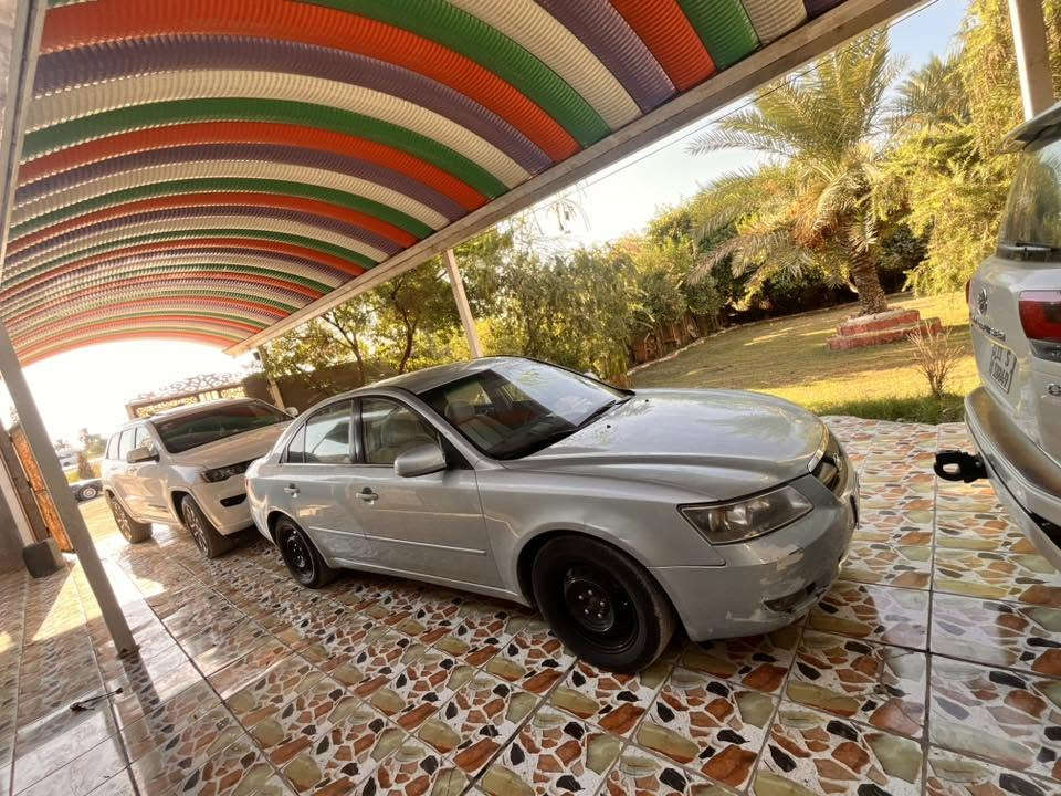 السلام عليكم لبيع سونات 2008 رقم بابل السعر 88
وبيه مجال 
سيارهً جديدة حيل بدون جرد بدون حادث بدون تبديل 
سيارة حيل جديدة براغي مابيه نقص محرك 2400 شرط 
وضع شركه سياره ماشي 240اصل بيه اربع قطع صبغ بدون معجون فقط رش مال رش سياره احلى من صوره 
مكان حله ***********
