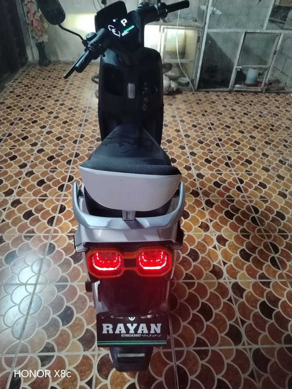 دراجه ريان 🌟
دراجه كلش نضيفه 🛑
بطاريات بحاله جيدا 🔋
نضيفه وحلوه ومرتبه 🧼
اي نقص مابيها  كلشي 🪬
شغال وجاهز سعر (650) 💸
بيها مجال كلش بسيط للشراي 
عنواني حي اور 🌍
اتصال ***********
