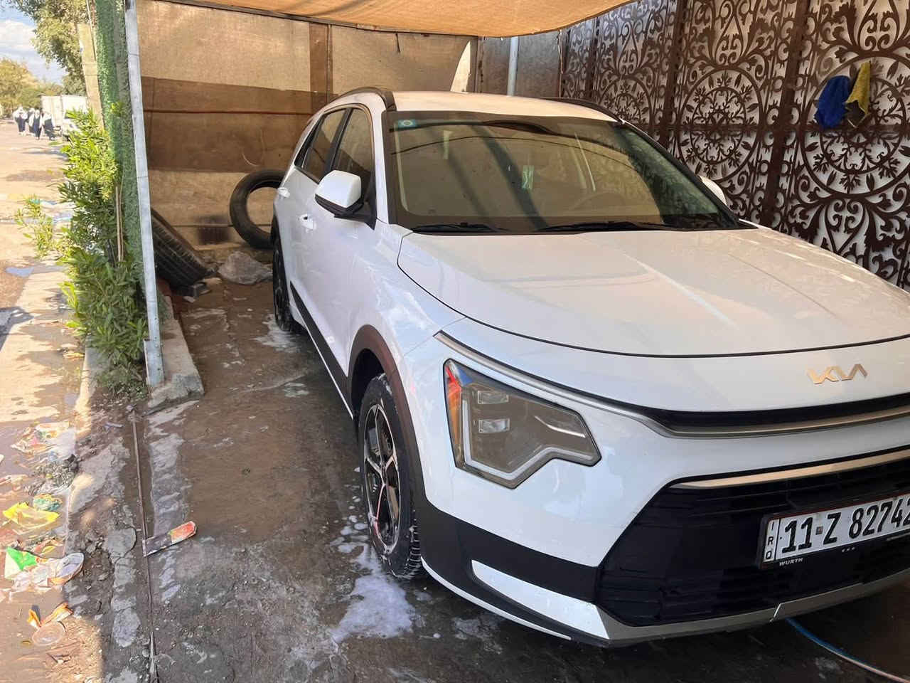 كيا نيرو موديل 25 سياره هابيرد حالت البطاريات كلش ممتازه فول مواصفات عده الفتحه تتفئه كشنات  وستيرن حساسات  كامره اماميه سياقه ذاتيه لايت LED عدسات ثنين مع الاشارات كامرة خلفيع سيارة حلوة ومرتبه صور الحادث موجود بالمنشور. وارد امريكي السيارة بعد بيه هواي مواصفات 
ماشيه 70 الف ✅
الاستفسار (***********)
السعر 168 وبيه مجالل✅

ماكوو بهيج سعر ونظافه 

مكان السيارة بغداد (حي العدل )
(168)✅
