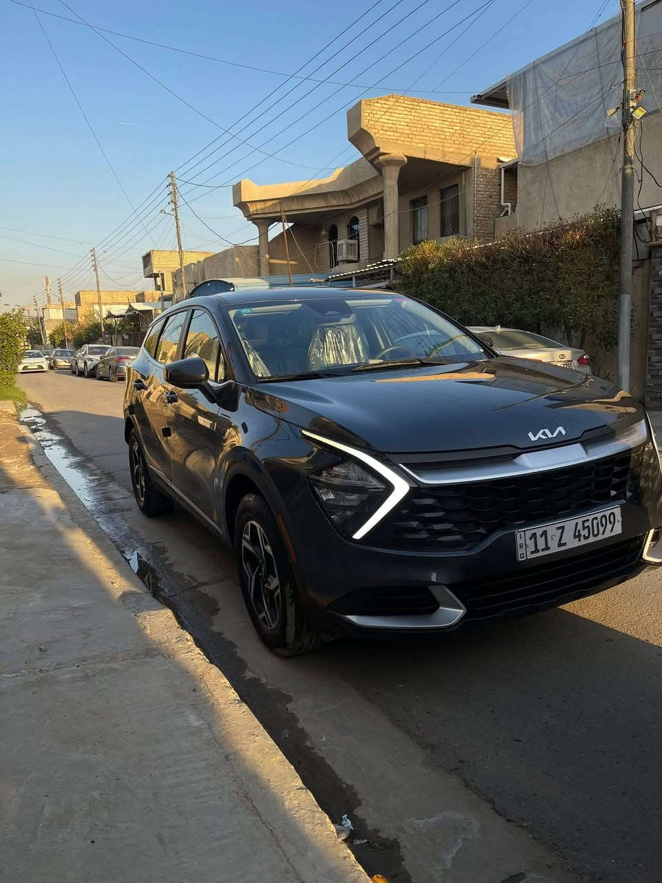 السلام عليكم سبورتاج ٢٠٢٣ على وضع الشركة للبيع
وارد امريكي حادث جدا خفيف اخت الكلين  بدون ايرباك بدون صبغ ليبل واحد جاهزة من كلشي تبريد صدر محرك 

مواصفات حلوة نص فول تبريد قطعتين  ،كشنات تدفئة، رادار مانع تصادم، قيادة ذاتية + محافظة على المسار ،حساسات، مانع   انحدار ، اوتو هولد ، اوتو ستارت ، فيو كاميرا  ، 4 وضعيات قيادة ،قفل اكسل ، سايد بريك بصمة ، زينون ، بك لايت LED ، شاشة ابل كارد بلي واندرويد وايرليس + كاميرا خلفية وكل المواصفات المعروفة لفئة 4x-LX 
محرك  ٢٥٠٠   المرغوب 

السيارة على وضع الشركة بانزين ودهن فقط  تراي زيرو 

💰السعر 189 ورقة و بيها مجال 

📷 صور الحادث بالمنشور 

📍 المكان: بغداد – حي الجهاد

📞 للاستفسار: *********** - ***********
