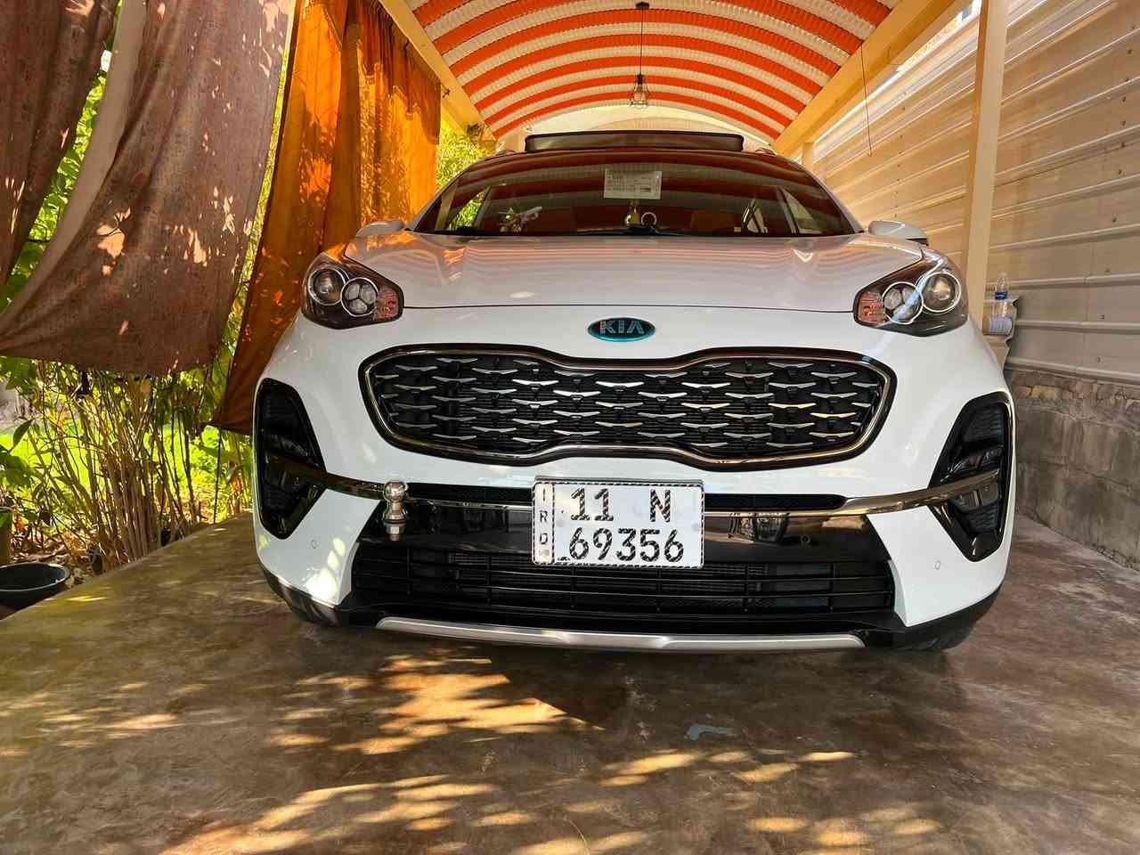 من رخصة الادمن سياره سبورتج موديل
ألفين أو عشر ين جتي الألين السياره مكفوله كفاله عامه من الصبغ والتبديل والبارد الفظل الله السياره زرو ممشاه كلش قليل يعني جوه الثلاثه واعشرين بسمي للبيع اذا الله راد(***********) بي واتساب شباب عنواني بغداد التاجي قرب معسكر التاجي مدخل جرف الملح
