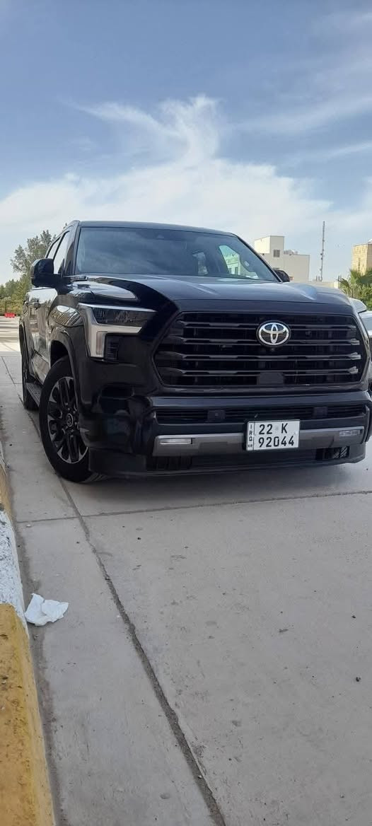 تويوتا سيكويا موديل 2023 جديدة بمعنى الكلمة ماشية 26 الف فيئة Limited محرك 6 سلندر (3.5T (3500 بانزين + هايبرد ضررها بسيط جدآ جاملغ أمامي صفحة السائق وربع البنيد بدون دواخل بدون ايرباك  رقم أربيل بأسمي تحويل مباشر سعر 55 الف دولار 5 شدات و 50 ورقة وبيها مجال للطيبين للإستفسار *********** عنوان ديالى بعقوبة الجامعة
