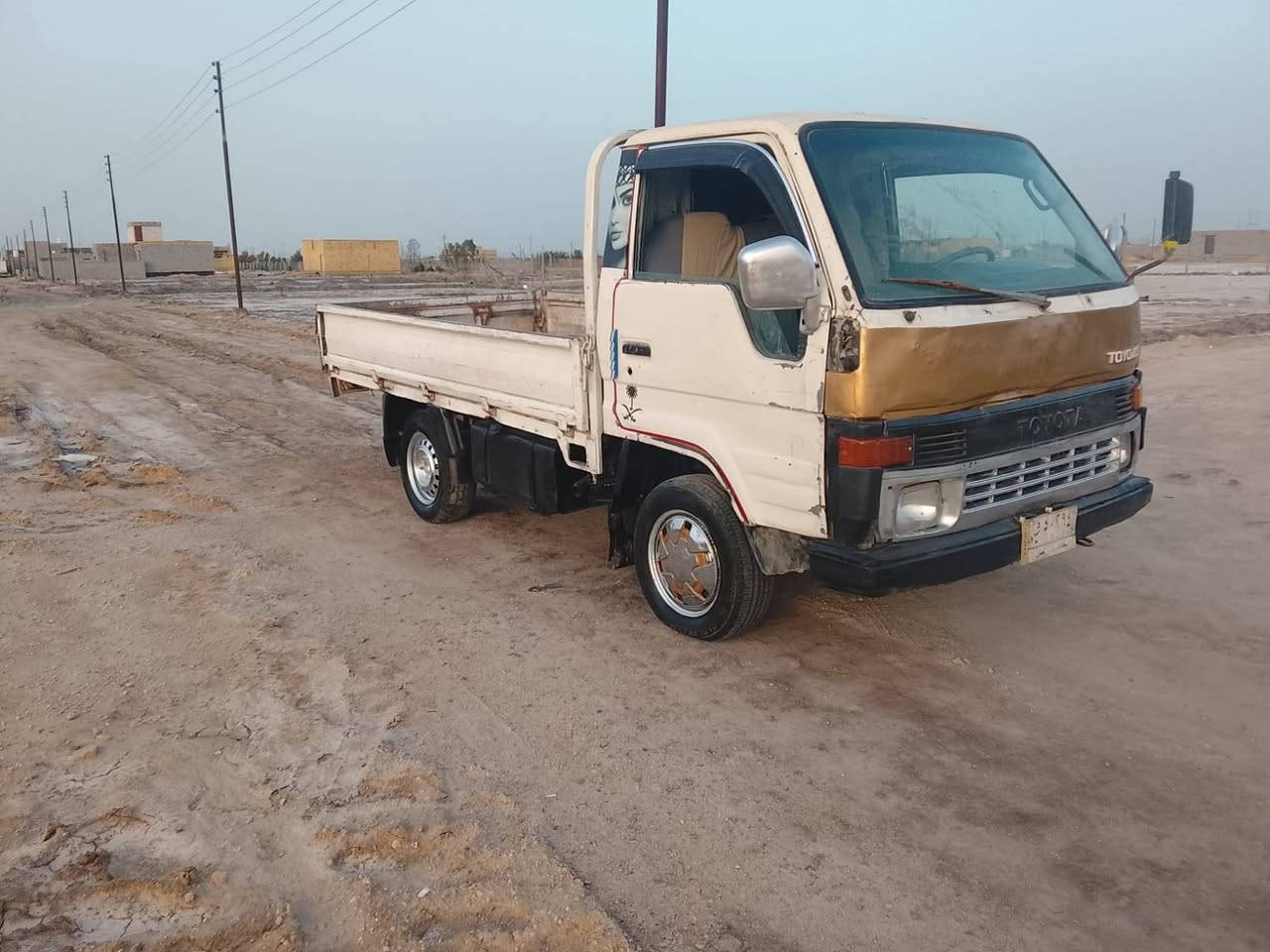 السلام عليكم
سياره بنكو للبيع

سياره خير من الله كير محرك  حلو

سعر ٣٠ ورقه بيهه مجال

***********

مكان البصره  ابو خصيب
