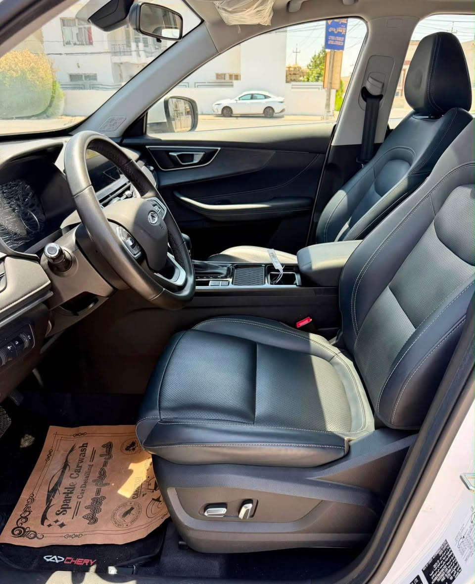chery tiggo4 pro 2024 شیری تیگۆ4 پرۆ  
 مواسەفات  فولە  سلاید 6سال زمان شە ریکا
 بەسمە تشغیل بسمەی دەرگا شەغال تبرید مرکزی برێک بەسمە ئۆتۆهۆلد گێچ الکترونی دوو مۆدی لێخورین تحکم ستیرن جام کارەباکوشین جلد و کارە بای 
گێر و مەكینە و تەبرید هەموو شتێكی بەشەرت 
هیجی نیە 
تەنیا 10هەزار کیلومتر رۆشتوە 
رەقەم هەولیر 
نرخ :118 وەرەقە
ژمارە مۆیبل

واتساب ***********٢ أربيل, العراق
