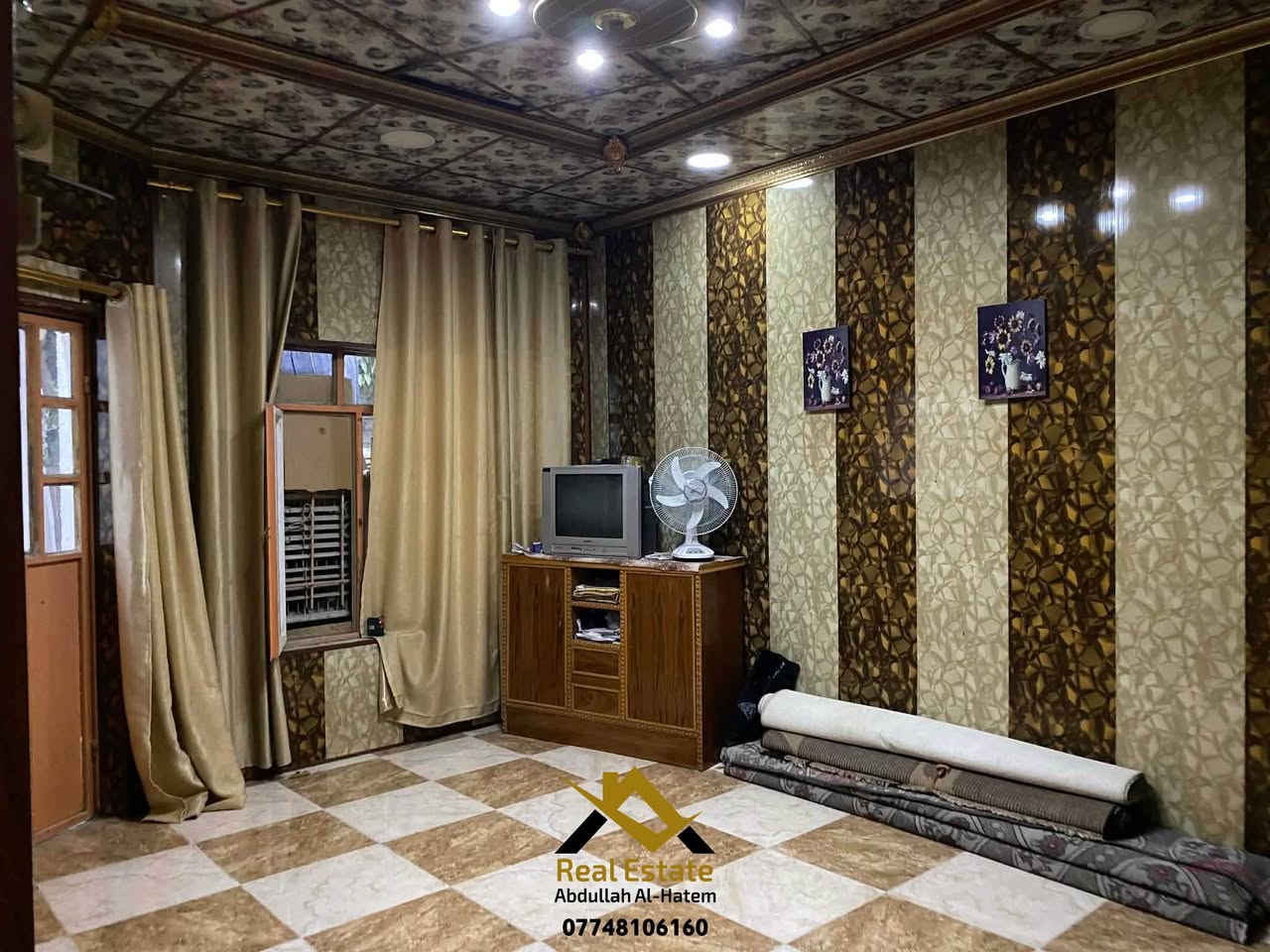 سامراء حي الخضراء قرب مركز شباب 

مشتمل بمساحة 125متر 

طابقين 3 غرف نوم 

شارع 15 موقع مميز مقابل جامع العباس 

السعر 65 مليون وقابل للتفاوض 

للإتصال 

*********** 

عقارات عبدالله الحاتم 

لمعرفة أسعار و تفاصيل كافة العقارات المعروضة لدينا يرجى الاتصال او المراسة لطفاً 

عنوان المكتب :
سامراء حولي الخضراء مقابل الإفراز مجاور قدسي الخطاط

