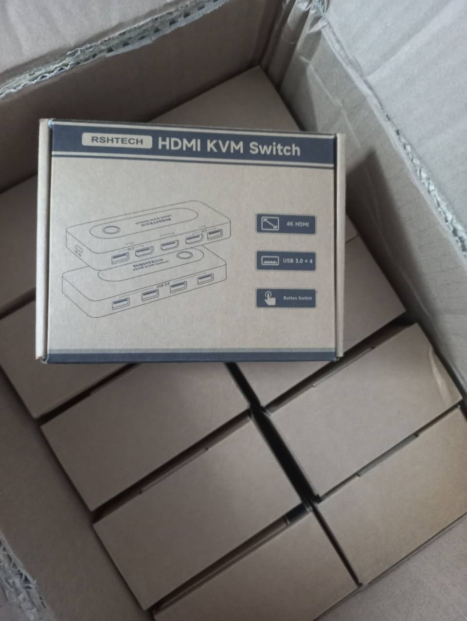 محول KVM • HDMI • ٦ قطع