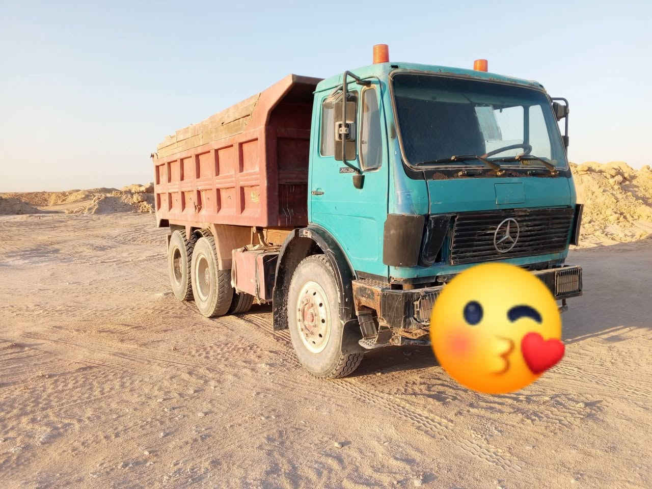 السلام عليكم للبيع سياره البي موديل 75 محرك 28 على شرط كير 160 على شرط مجموعه نص جييئف تخم تاير 24 قمارة نضيفه 100/100 تبريد شغال حداديه على شرط كهربائية كله شغاله رباط عدل السعر 110وبيه مجال الشراي يتصل ***********
