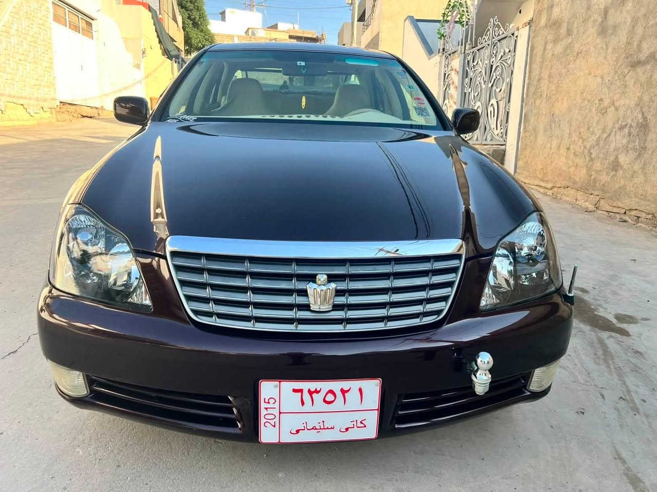 بسم اللە الرحمن الرحیم
ماشاءالله
له ماڵی هه موو لايەك
تاقانەی سلێمانی
شاهينه ساغ ۲٠٠۷
عەنەبیە
ساج مەلەکی
دوو کۆنترۆڵ
به سمه ڕەساسی  
۱۸٠ مەکینە بچوکی گێر گەورە
مواسه فات 
3 دووگمه 
ناو زەرد 
یەک پەردە            
تراكشن
ئالێری ده عامی
لايتەکانی ناو ڕەشە
 ناوچه كوێر 
شاشه و كامێرا 
پاتری لۆکە مەجموعەی سوکانی لێکزسە
دوو پارچەی دوبەی هەیە 
فۆرمیکای نه شكاوه ناوی له دەرەوەی جوانتره 
هه مو ئه و شتانەی نوسیومە به شه رتی فيتەر هەمووی ئيش بكات كامل كارەبای و گێر و مەكينه هەمووی مەسروفی دووسەد و پەنجای نییە
کامل ئەشیای ناو سندوقی لەگەڵە
کامل پارچەکانی ناو مەکینەی پێوەیە
سپێری دانەبەزیوە
کۆد و بارکۆد و  ڕەقەمم بۆکردووە و بەناوی خۆمەوەیە
شوێن سلێمانی
سعری ۸۳ گەڵاو معامەلە
ژمارە تەلەفون
***********
