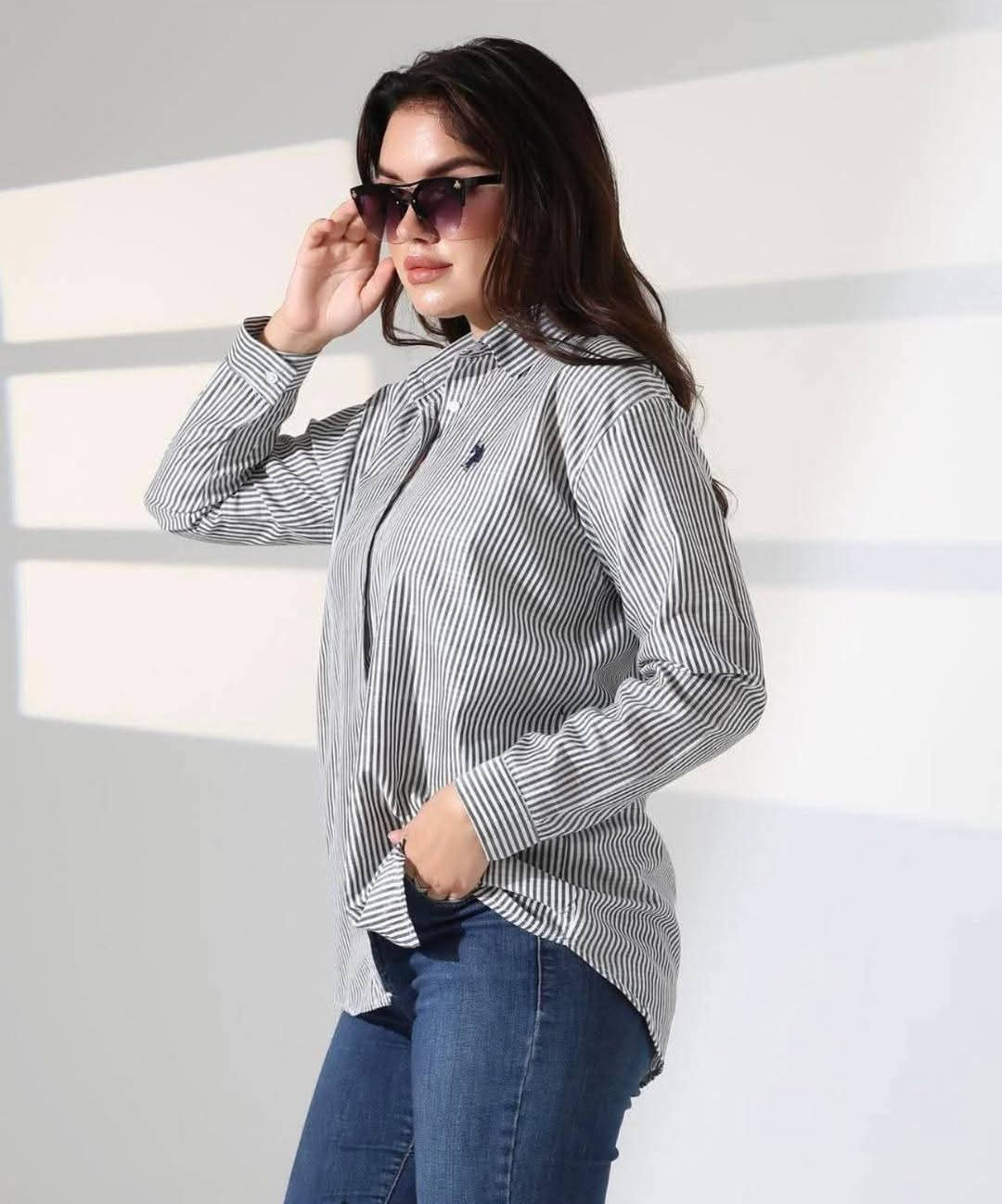 قميص بولو  تركي سعر الدرزن 60 ألف 
قياسات S m L XL xxL
للحجز ***********
