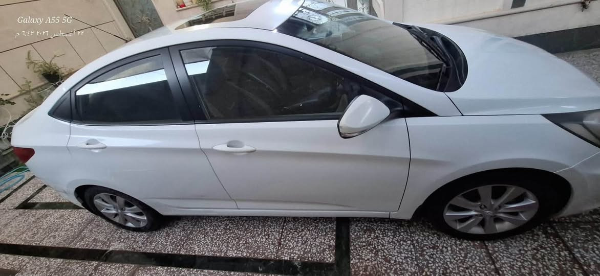 اكسنت للبيع
موديل 2014 
السيارة نضيفة جداً برغي ما مفتوح بيها 
السبير وضع الشركه 
السعر 115 ورقه 
مكان السيارة الرمادي - الزراعة 
رقم صاحب السيارة - ‭***********‬
