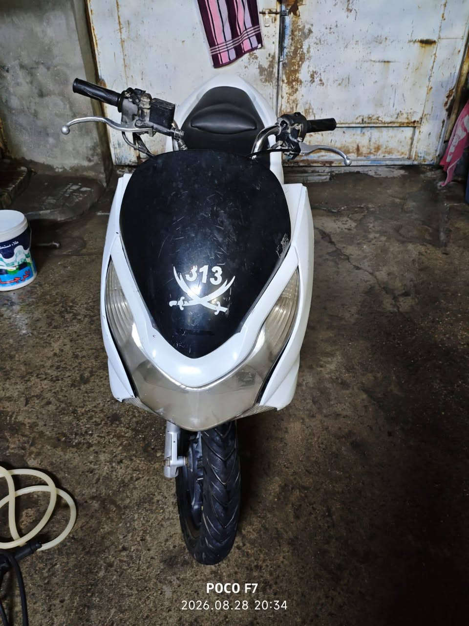 Pcx جيل اول ياباني للبيع
مكينة 125 ما مفتوحة 
كفرات بلادي
كهربائيات شغالة 
ماشية 46 
السعر  ( 750 ) وبيها مجال 
بغداد مدينة الصدر  ***********
