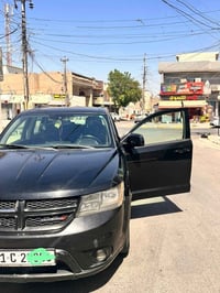 دوج جورني للبيع موديل ٢٠١٥ بأسمي لون اسود رقم سليمانيه ثلاث قطع تبريد ...