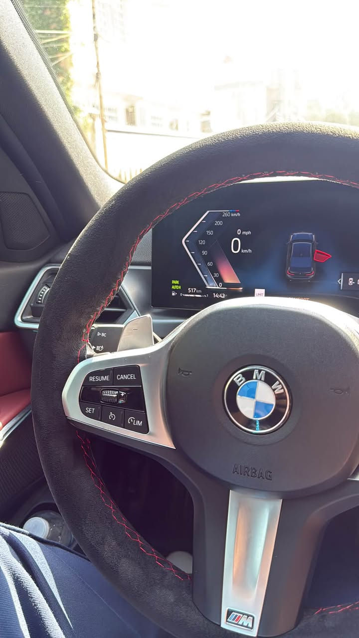 BMW 330i 2024 - 35.000 KM - زيونة

3MW89FF09R8E56808

داخل احمر بلادي، m package، شادو لاين
كتاب تضليل ٩ اشهر
عدى صور الحادث الي برقم الشاصي، باب سكن امامي بي شخوط تكحيل

29.000$

***********
