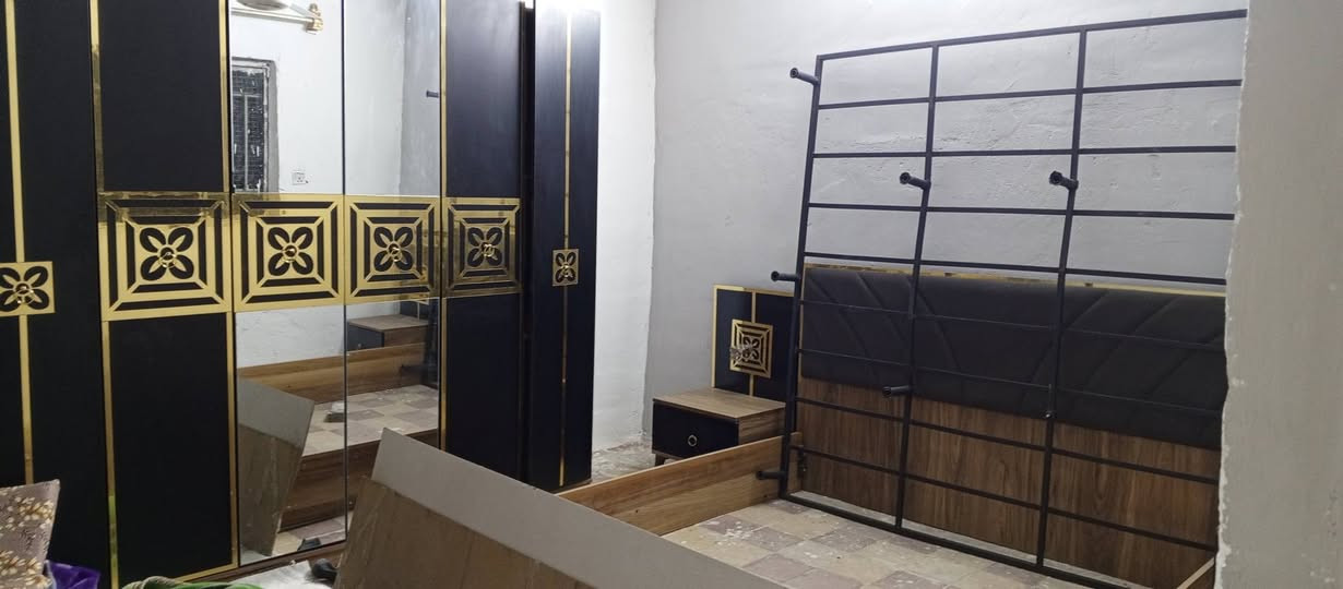 سلام عليكم غرفه تركيه نصيفه وممستعمله هواي الشراي يتصل واني خادم***********
