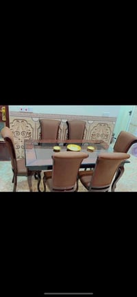 ميز طعام • حي التراث • واتساب