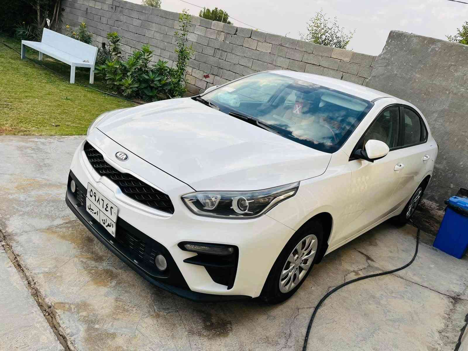 سيراتو 2020 خليجي مواصفات كدامك 
سونار بيها السعر 135 وبيها مجال بسيط 
لاستفسار لاتصال ***********
