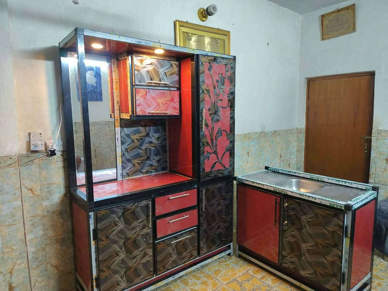 مستعمل ‏*********** كاونترات نضيفه جدا تفصال الاصلي مو سوكي درجه اولى كل اضرار مابيهم كلمن وسعره عنواني بغداد اكو توصيل الاستفسار خاص او وتساب
