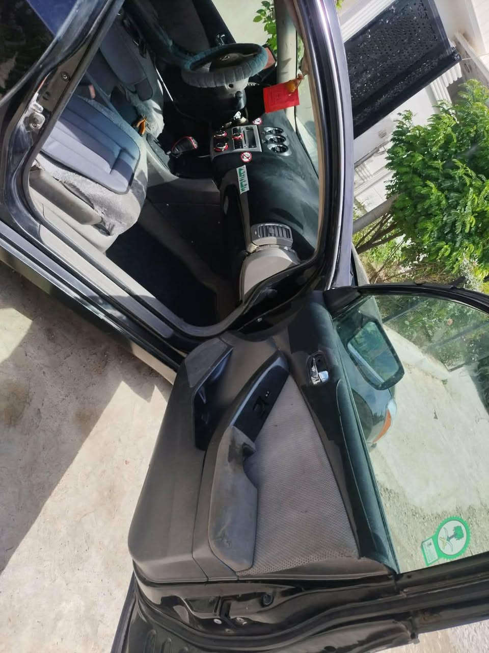 التیما مودیل ٢٠٠٨ کراوە بە ٢٠٠١٢گێرو مەکینەی کامیری لەسەر ساغی بۆیاخە بو جوانی سەنەوی لەگەلە بەشەرت حاسیبە . نرخی ٣٢ وەرەقە ..***********
