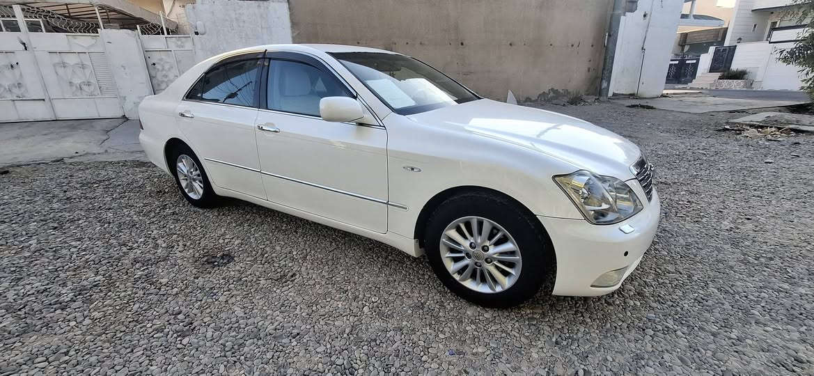 ٢٠٠٦ موس مةكينة بجوك گيرگةورة ٢ دووكمة بسمة رةساسى و ناو رةساسى ٤ تاية لوك هةمووكيانى بةشةرت تازةداخل و كامل كامل مسرةف خوم كردوومة جرةكةوةكةلا ببرة  بيدةعموو جالو شوخت و ليدراوى نمونةى جوانى نرخ ٦٠ شوين كلار  ***********
