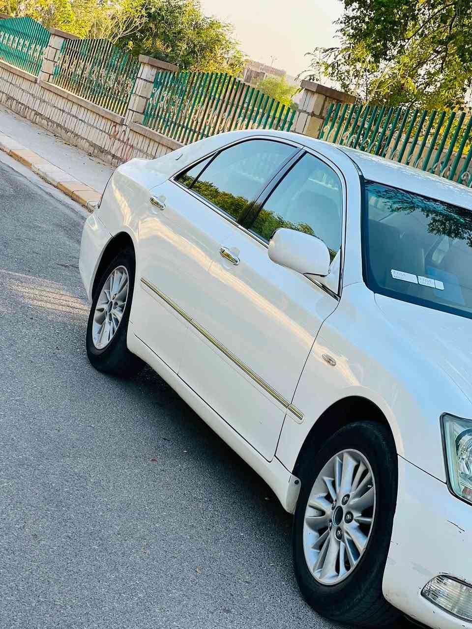 سەیارەی موس

کۆدارە 

دوودووگمەی گەورە بە گەورە 
بەشەرت گیروو مەکینە 

تەبرید ساردوو گەرم بەشەرت 
سەیارەکە رەقەم یەکە 
بەشەرت سەقفوو حیزام 
پارەی براوەیەکە 

شوین کەلار 

سعری 57
گلاو مەعمەلەشی تیایە 

ژ.م ***********
