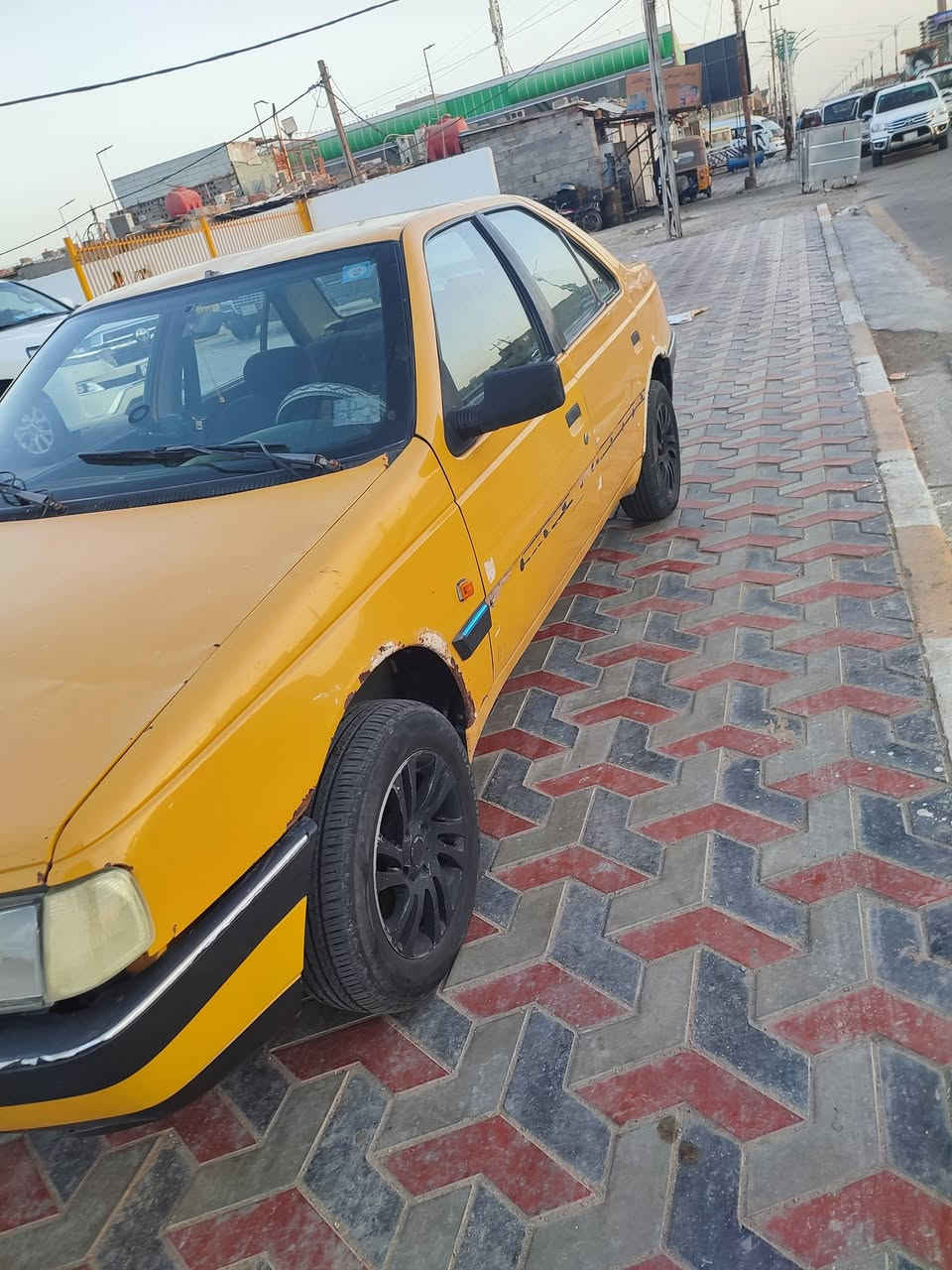سلام عليكم بيجو روى مديل 9 مصفره بل 24 السنويه بعد سنه يله تصقط مكينه حلوه كير الثاني يفلت ويل كب تخم تاير تبريد بس فيشه مادري شنو حداديه 90 بيها الصالنصه طاكه ولهلالات يرادلهن صبغ الكهربائيات كله شغاله العينه كلها شغاله كيج حماوه طوافه رون كيلو متر السيارة حلوه المهم ابيع كوم حديد السعر 13 ورقه العنوان ميسان الحولي ‏‪***********‬‏
