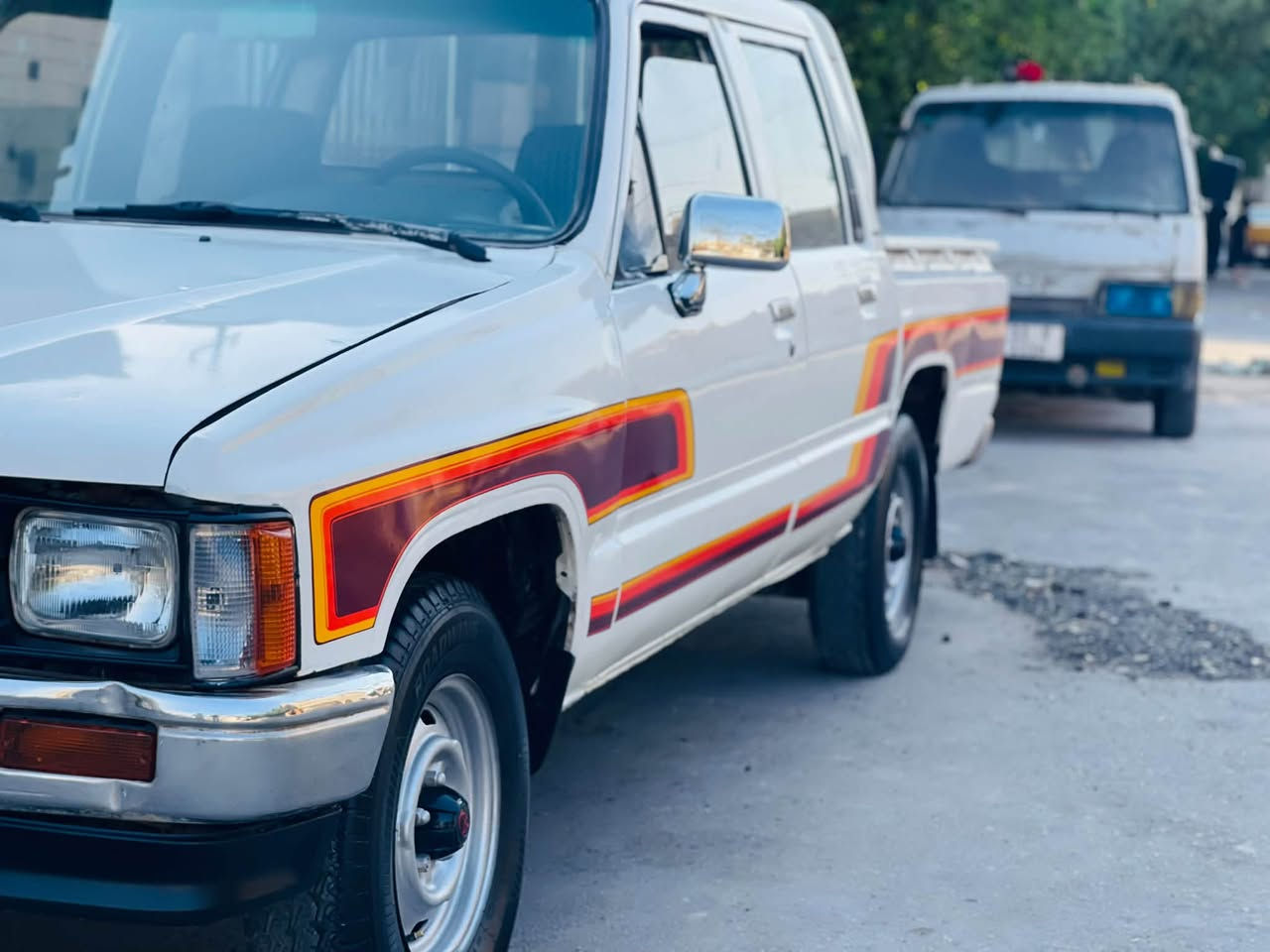 البيع بيكم تيوتا 
موديل 1988 كير مكينه مكفول
شواصي مكفوله دواخل نضيفه 
رقم بغداد شرط التحويل 
مصبوغه حزام بدون ضربه 
مكان بغداد السعر 33 وبيه مجال
رقمي ***********

