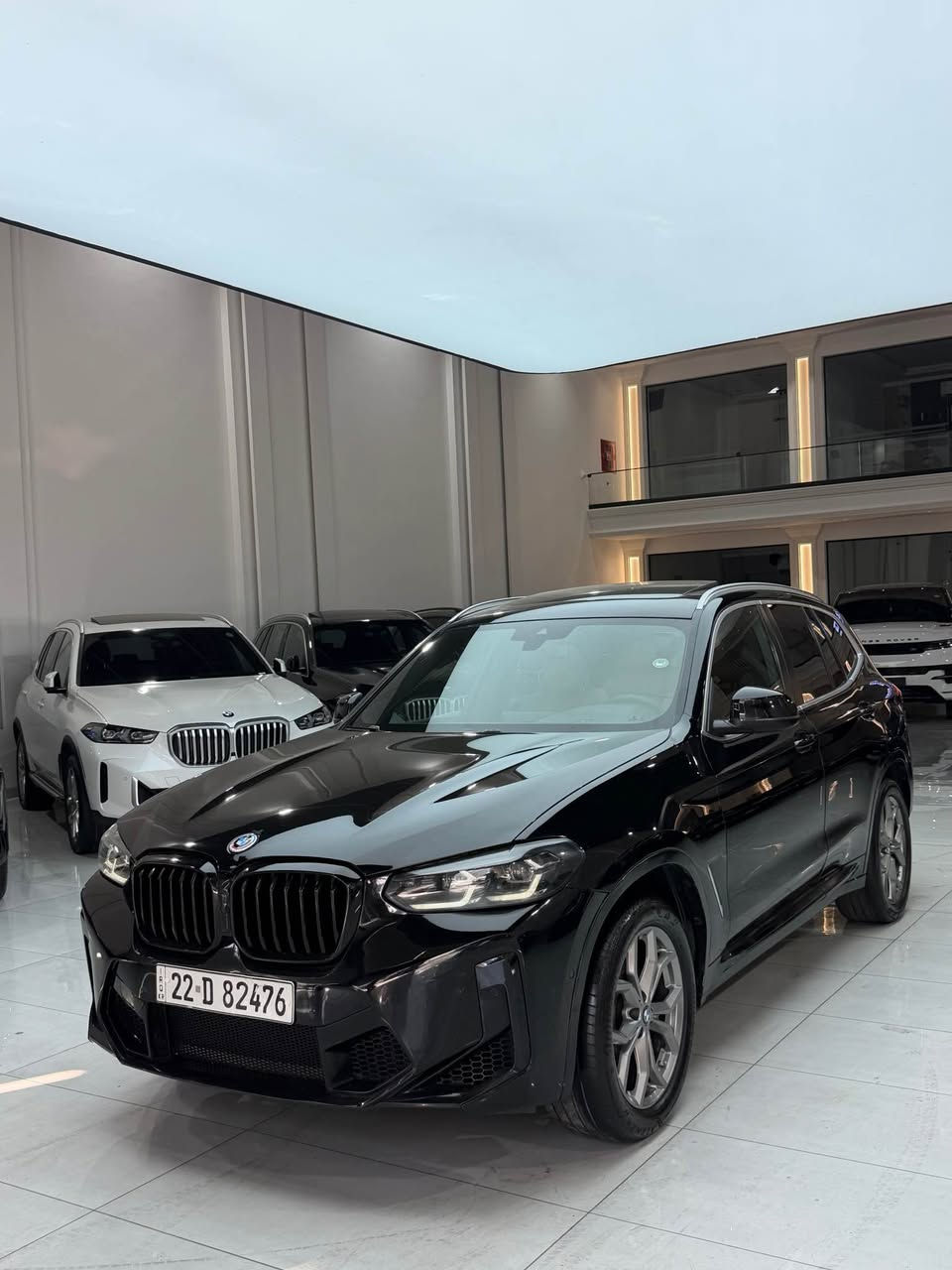 MW x3 
2022 
Driver 
56mil royya 
1 chalx boyaxa babe zhure 
Erbag bas shan 
Naw qayse bilade 
Panorama 
Kamera 
S3r 258

5UX53DP05N9K41306 Raqam shanse 👈 
Lo zanyare zyatr *********** أربيل, العراق
