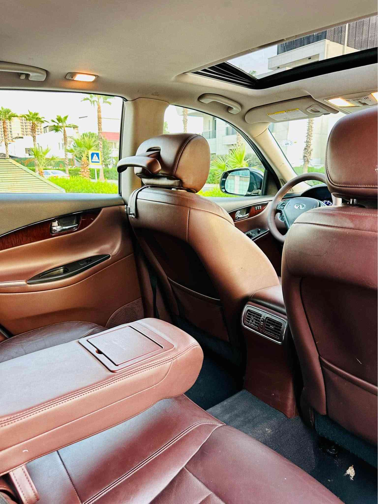 للبيع بسعر نيسان سني و مكفولة كفالة عامة من الصبغ و حادث السيارة ايد واحد من الوكاله لحد الان 💯

INFINITI QX 50 2017 

للبيع فقط بدون مراوس 

اخوان السيارة صفر شركة اربيل ضمان دولي مكانين صغير تعديل و شبر تكحيل لا داخل لا ضربة لا ارباك 💯 سونار موجودة

موديل : 2017
محرك : V6 ستة سلندر بانزين 3700 الوحش 😉
ماشية : ١٣٠ الف كيلو
لون : عنابي و دواخل عنابي هم 😍
نسبة نضافة : 97% 
رقم السيارة : اربيل الجديدة
مكان السيارة : اربيل شارع ٦٠ 📍
سعر المحروسة : 118$ 💰 ورقه فقط تفليش و تدمير الاسعار جوة السوك و بلاش بلنسبة للمواصفات و موديل 💯

رقم موبايل : 

***********
***********

اخوان السيارة مواصفات فول الفول للأخير ٥ كامرات و سلايت و بيبان بصمة و كشنات خزن و هيتر و سستم سماعات بوس مع امبريفاير بلادية و بعد كلش اهواي مواصفات 😉

فحص و هزة و سنوية جديدة و السيارة بأسمي تحويل مباشر نفس اليوم دينار غرامة ما عليها

محرك و گير كفالة عامة صدر و تخم تاير جديد و تبريد ماشاء الله ثلج ما تتحمل كدامه 😍💯

اخوان سعره جداً مناسبة و السيارة نضافة فول جداً حلوة بل عافية على يأخذه ايد واحد من الوكاله لحد هذا الدقيقة و سيرفز مالته كله بل وكاله 💯 أربيل, العراق
