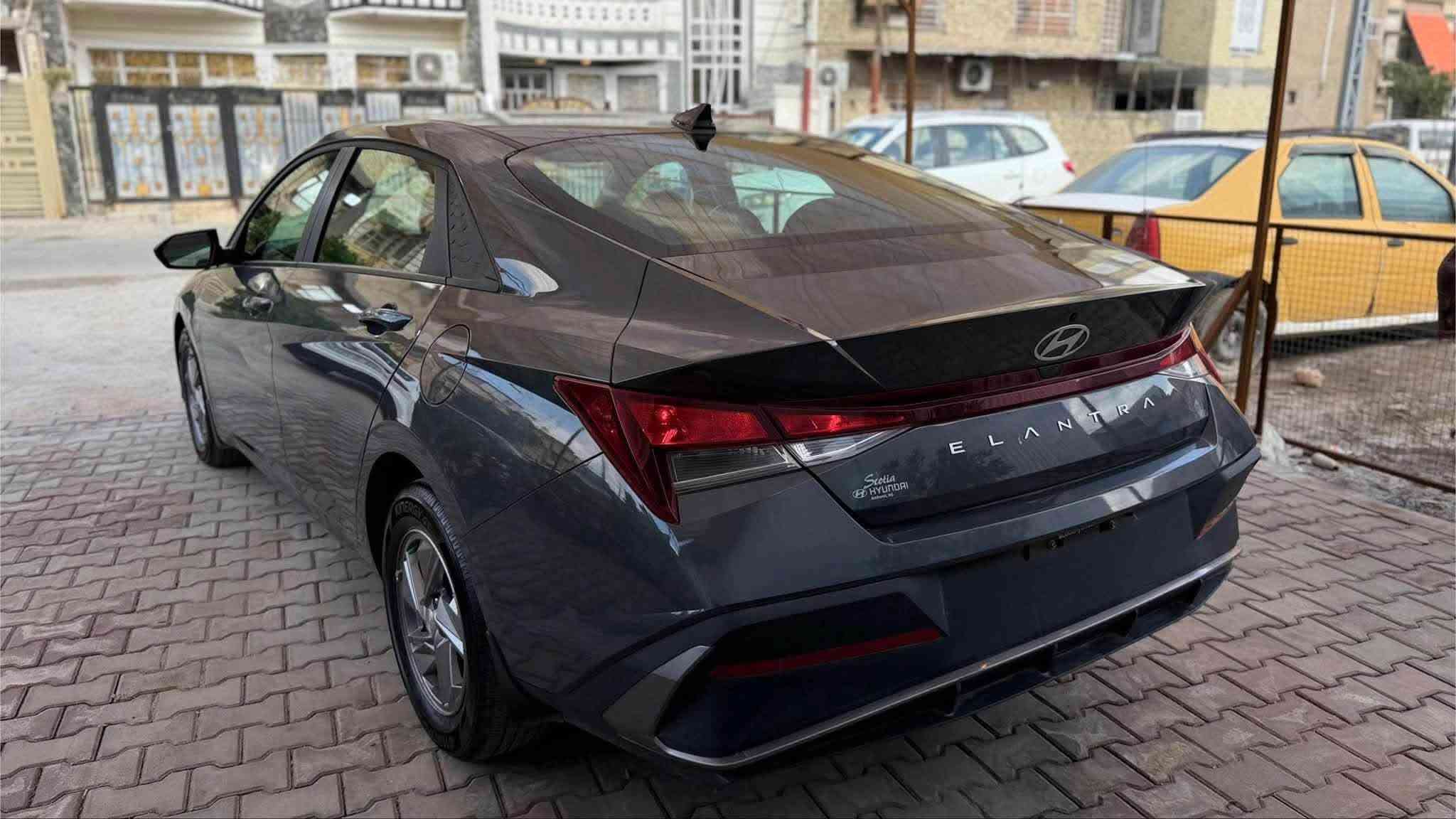 السلام عليكم هونداي النترا
2025 وارد امريكي

رقم بغداد الجديد 

السيارة باسمي

سعة المحرك:- 2000دوش 

🔘 عداد المشي. 7000mi

🔘 وضعية خلفي العدادت

🔘رادار امامي رادار خلفي وجانبي

🔘مانع تصادم بريك ذكي 

🔘كاميرا خلفية 

🔘مانع تصادم  

🔘حساسات اطارات 

🔘مثبت سرعه Cross

🔘اضوية اماميه LED

🔘نظام قيادة ذاتية 

🔘3 أنظمة قيادة (eco,smart, sport) 

حادثه بنيد ومصلح نفسه

سونار ورقم الشاصي مرفق ب المنشور

الموقع /بغداد حي اور

السعر  153 

للتواصل /*********** 

واتساب او اتصال

بيع

نص مكتوب في الصور:
- BID EXPORT Login / Register CLEARVIN Check Vehicle History -> SALE INFORMATION SELLING BRANCH: HAMILTON ACTUAL CASH VALUE: $25,097 USD ESTIMATED REPAIR COST: $22,385 USD TITLE/SALE DOC: ON-SALVAGE-ONTARIO VIN DETAILS bidexport.com