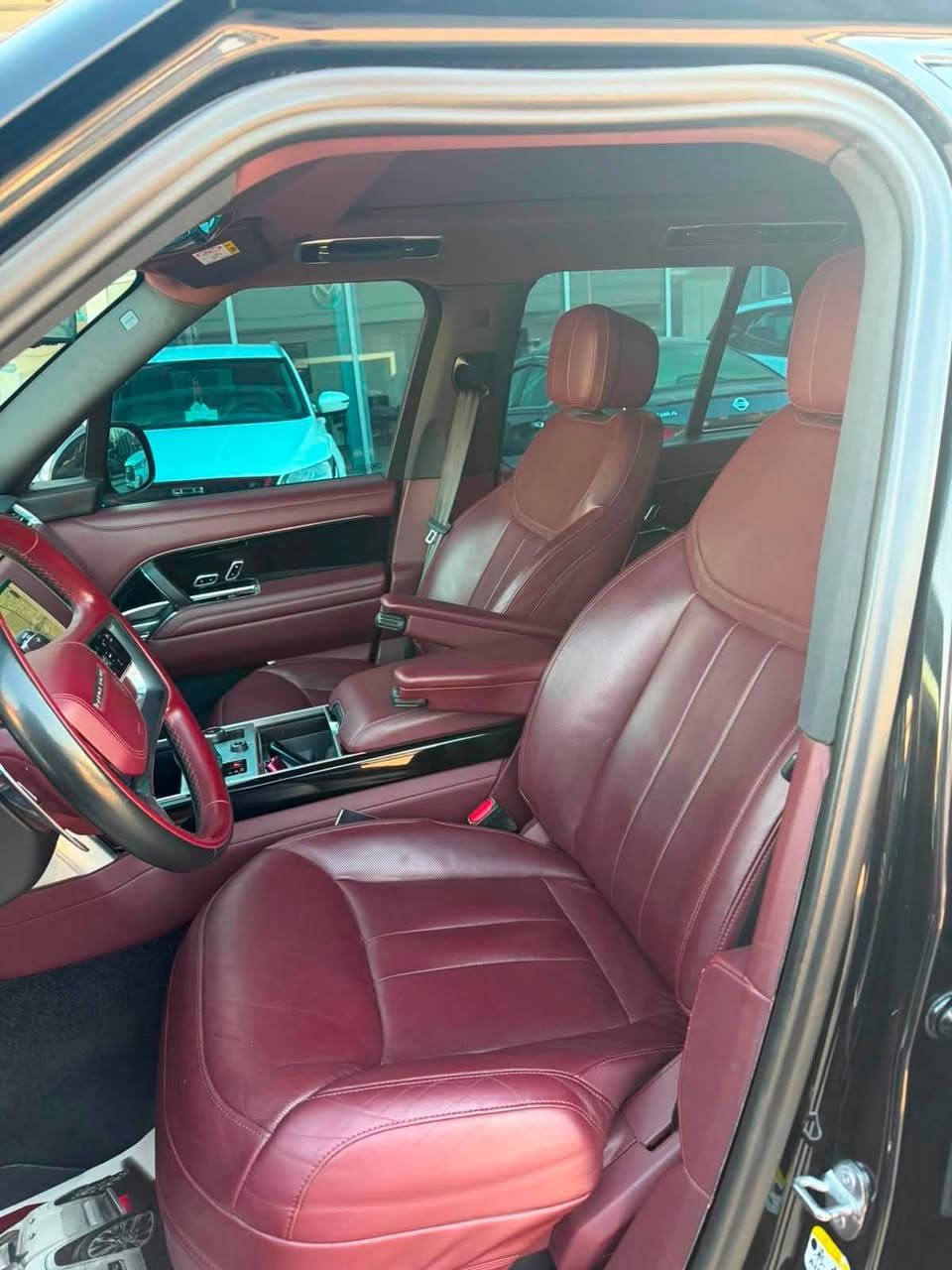 � رانج روفر 2023 — وكالة سردار 🔥

🚘 P400 — أوردر مميز
🔴 داخل أحمر
🛡️ بعده داخل ضمان الوكالة
📍 ماشي 40 ألف كم فقط
✅ مكفولة من كلشي

⭐ المواصفات:
• عاكس
• كيلو متر
• داتا شو
• تدفئة وتبريد كشنات
• أوردر سلفرات
• مواصفات مميزة

🔢 رقم بغداد باسمي
⚡ التحويل ثاني يوم

💵 البيع نقد فقط

📞 للاستفسار:
***********
***********

