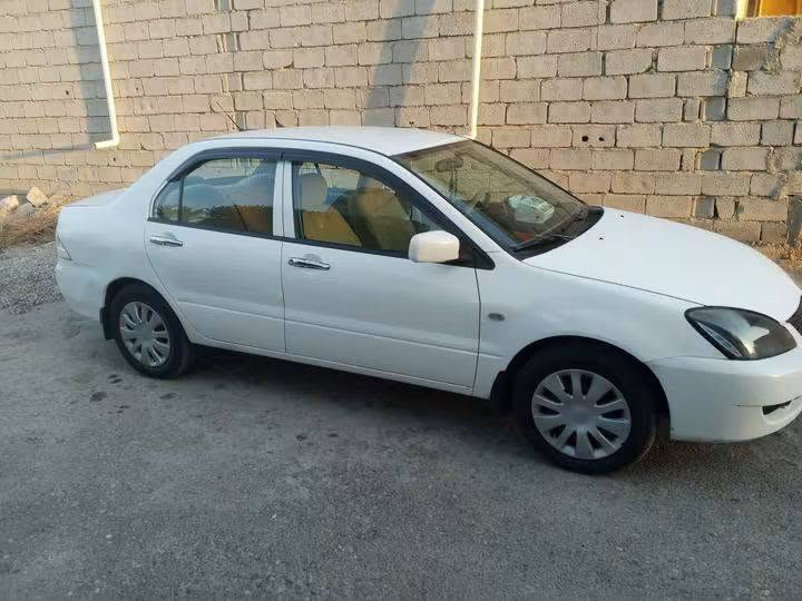 السلام عليكم الانسر 11 بيضه رقم بغداد بسمي شرط التحويل سونار موجود بل منشور  بدون داخل بدون ضربه سيارة جديدة مال جناي بيه بنيد فقط صبغ والهلال الخلفي شويه بدون داخل سيارة محرك وكير كفاله عامه تبريد ثلج صدر امامي خلفي جديد تخم تايرات جديد سنويه 28 شرط التحويل مكاني ديالى الخالص السعر 88 وبيه مجال الشراي يتصل ‏‪***********‬‏
