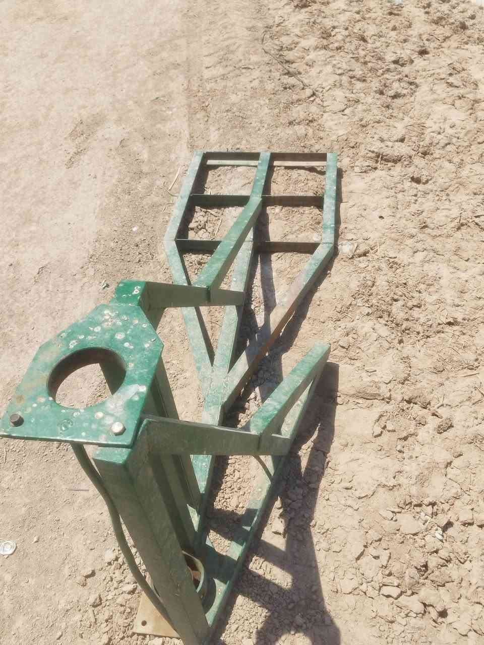 ونج للبيع بدون ماطور وعرباين سعره 950قفل***********
