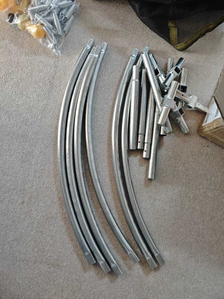 ياري جه مپينگ به ريتاني به كار نه هاتوو ناو پاكت فول كواليتي پانيه كه ى 140سانتيمه به رزيه كه ى 120سانتيمه بؤ مندالي 3سال تاكو 7سال ده بيت بؤ مال و بؤ شاري ياريه كانش ده بيت موشته ريت نامه بنيره /***********//***********/// أربيل, العراق
