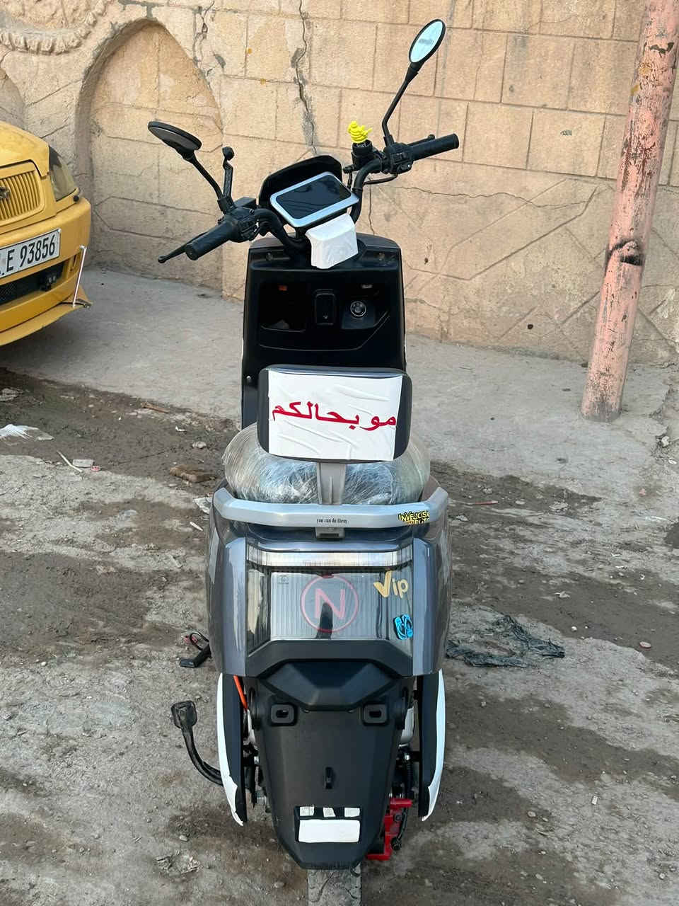 السلام عليكم
دراجه سكنس Nشحن
مديل 2026 بعدها ب ظمان مالتها 
-بطاريات عدد 6.  35أميير
-نظام R
-نظام P
-سرعات3
-لايت زنون عالي ناصي+دبل اشاره
-السعر٦٦٠وبيها مجال 
العنوان/بغداد ابو غريب حي الشهداء
واتساب/***********
ملاحظه بيها كسر بلگڤر الامامي و مخلفها فابلون
