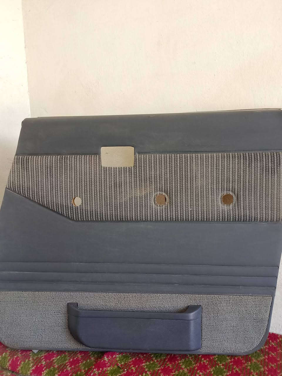 سلام عليكم من رخصت الادمن 
يوجد بطاين لاندكروز للبيع جددت اصليات يابانيات 
العنوان ديالى بلدروز 
***********
