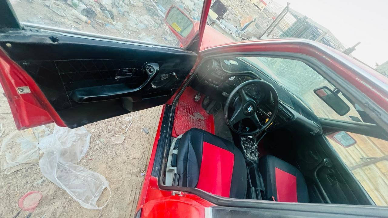 السلام عليكم زعره للبيع موديل ۹۱ رقم انبار نكليزي كير اكسل كفاله مكينه ٢٥ تك فانوس مسكر بيه صوت بل بطاله مال الكور صدر امامي خلفي نص عمر السعر ٢٣ وبيه مجا ***********
