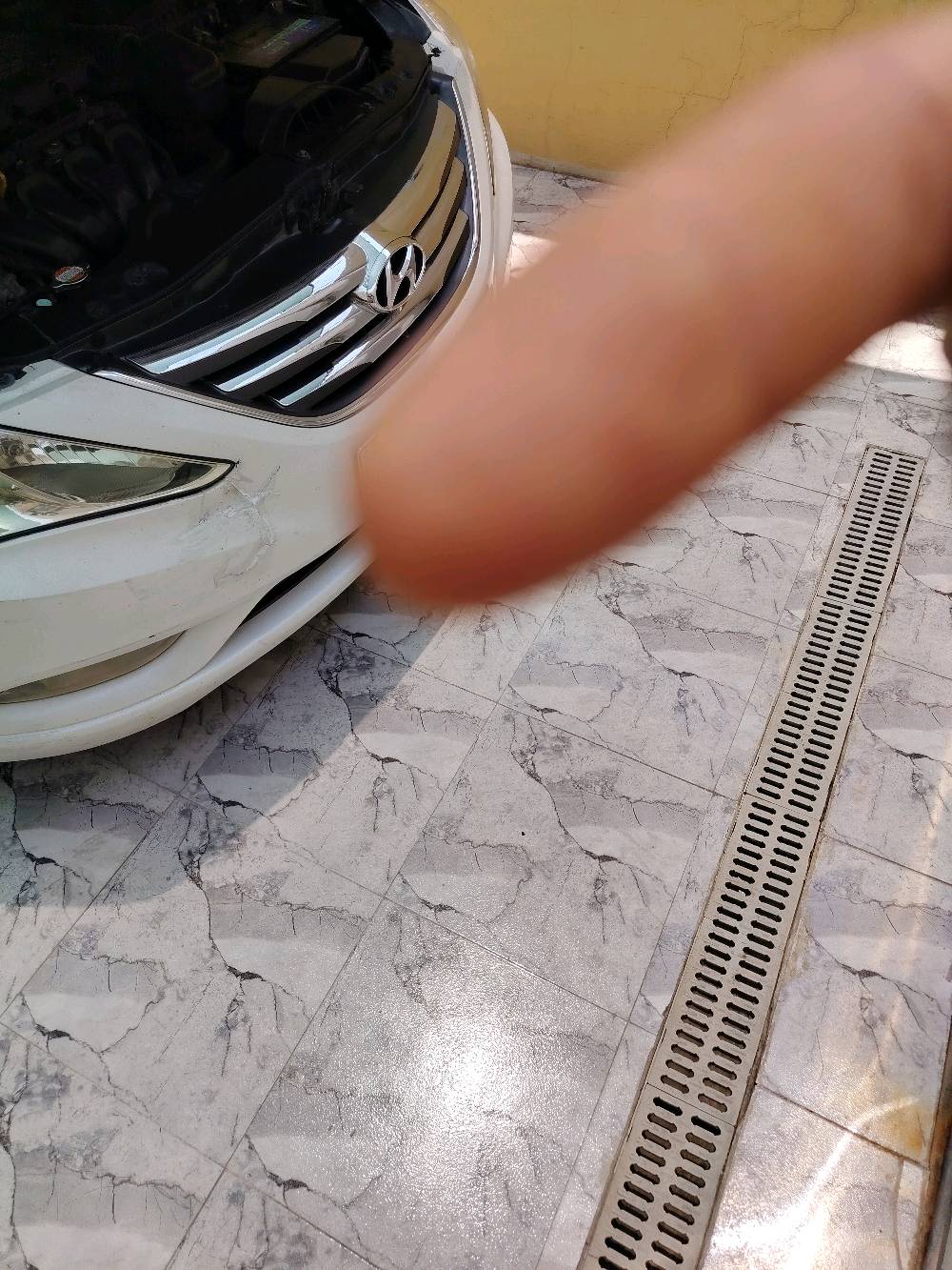 السلام عليكم
سوناتا خليجي ٢٠١١ لون ابيض صدفي للبيع البصرة ابو الخصيب نهر خوز
١٢٥ ورقة وبيها مجال للطيبين
مكينة ٢٤٠٠ دوش السيارة جاهزة من كل شي