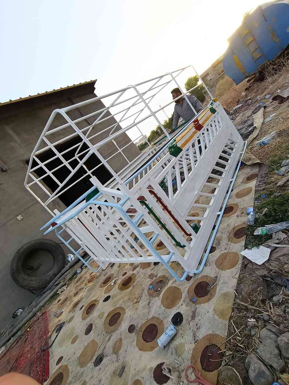 جەمجەی ٢٧٠٠ لە بۆ ٣٠٠٠ دەبی واتا سێ هەزاری جەلال حەداد کەبر کامل *********** شوێن هەولیر
