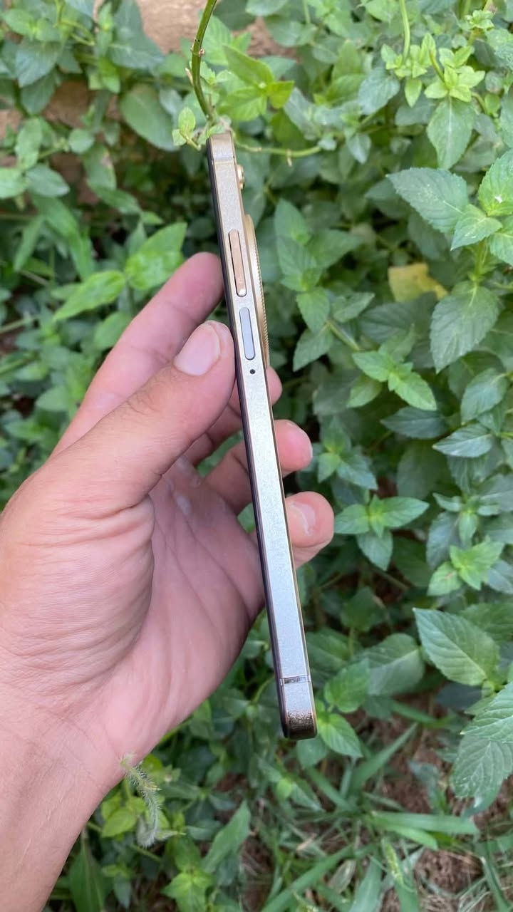 عندي هذا الجهاز البيع مستعجل
انفنكس زيرو 40 فئة 5G
ذاكره 256 كيكه
رام 12
بطاريه 6000 تايب سي
سعر 140 الف بي مجال عيبه بس ظهر مفطور
جهاز كبس شركة مامفتوح لوك
شراي اتصل ***********
