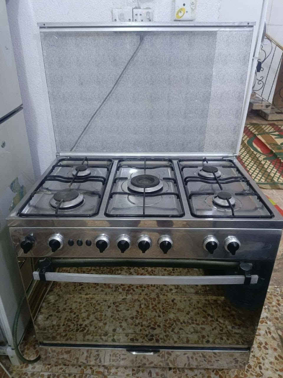طباخ فريش • مصري • فرن شغال
