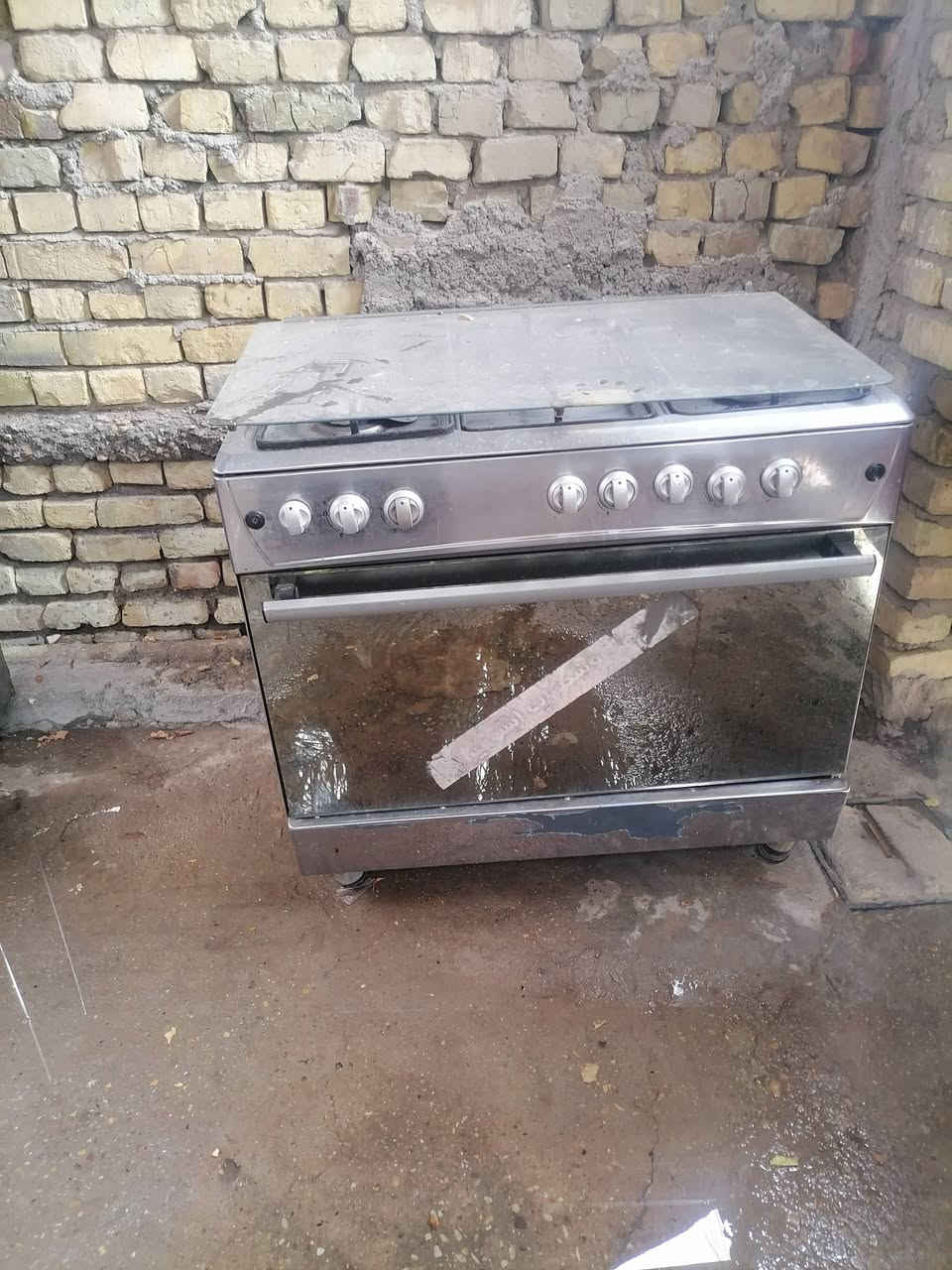 غراض منزليه نضيفه كلش للبيع كلمن وسعره اتصال هاتفي ***********
