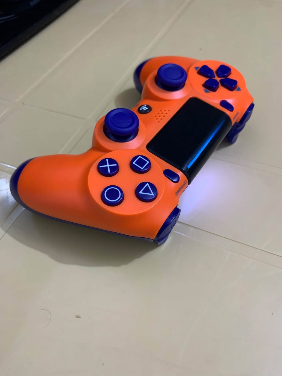 سلام عليكم

جوستك ps4
نظيف كلش 
استعمال قليل 
السعر خاص

مكاني ذي قار
يتوفر توصيل 

للتواصل ***********
