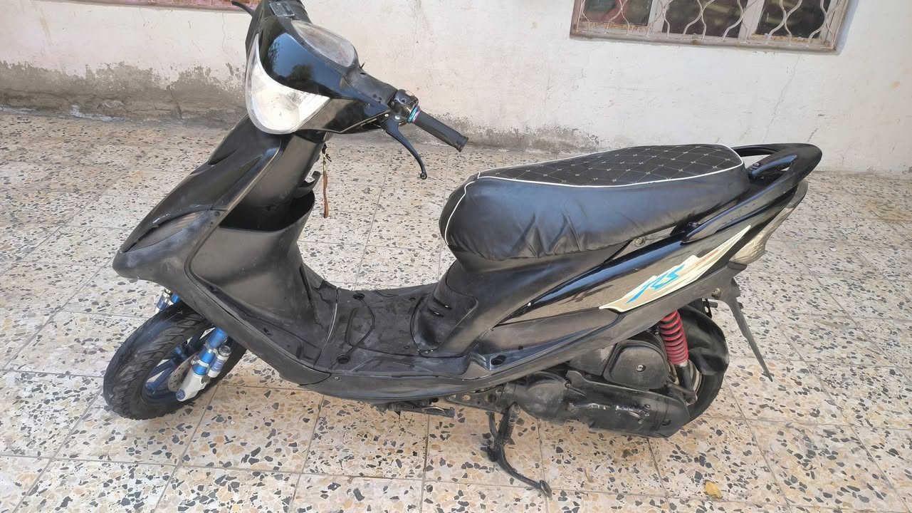 ماكس عدله مامفتوحه جيب فيتر وفحص كهربائيات شغاله سلف شغال يرادله بس دشلي 5الاف الباقي كلهه كامله السعر 650وبيهه مجال مكاني قضاء المدينه ***********

