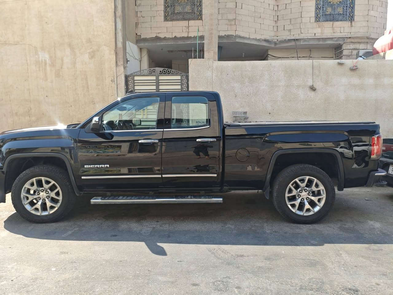 سلام عليكم جمسي سيره مديل ٢٠١٦ راقم بغداد بسمي تحويل ثاني يوم مكان سياره بصره اي استفسار *********** السعر المطلوب 165
