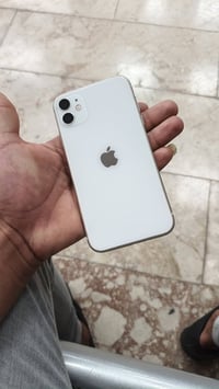آيفون ١١ • شاشة مبدلة • بطارية ٧٦